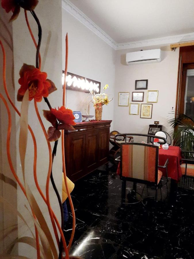 B&B Coste Del Salento 산 피에트로 베노티코 외부 사진