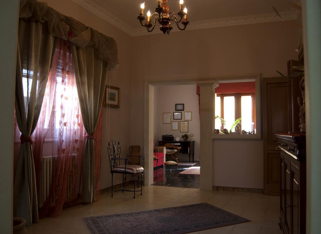 B&B Coste Del Salento 산 피에트로 베노티코 객실 사진